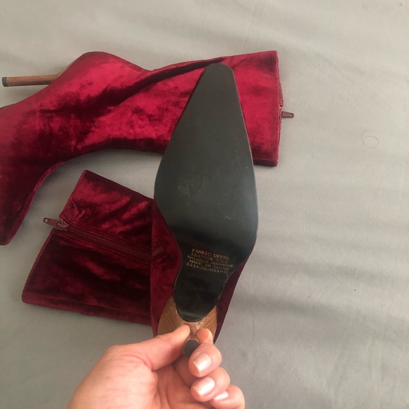 Boots - Picture 2 of 3